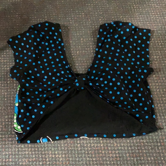 Open back crop top - Picture 2 of 3